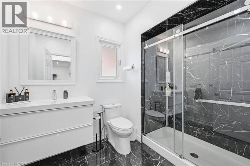 205 DUMBARTON Avenue — photo 22 of 40