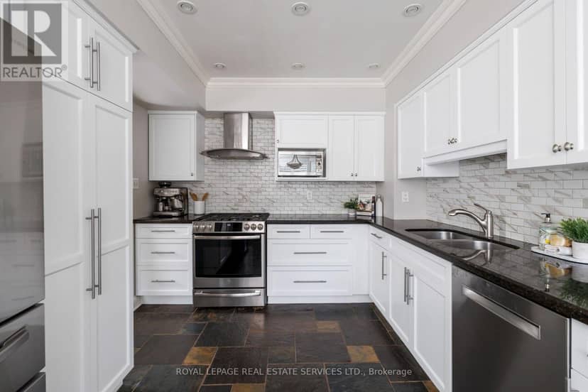 68 Tradewind Drive — photo 8 of 40