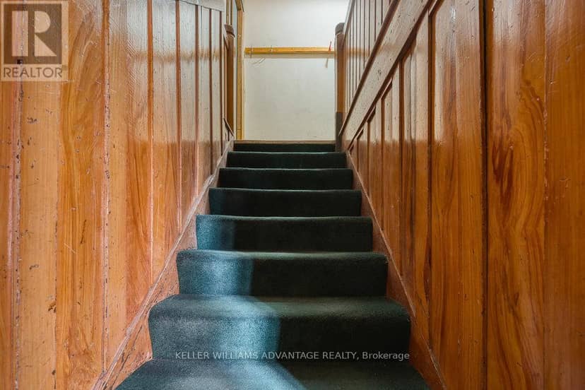 24 Indian Road Crescent — photo 21 of 28
