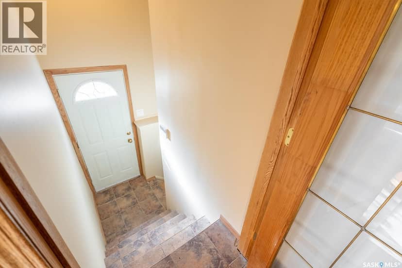 135 Fulton DRIVE — photo 19 of 32