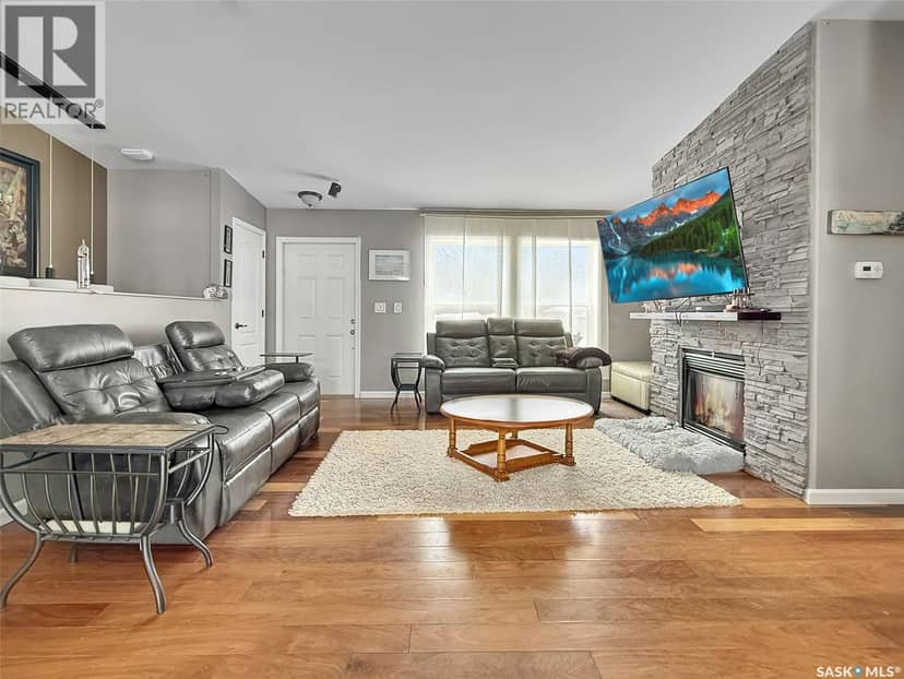 808 Chaplin STREET — photo 7 of 37