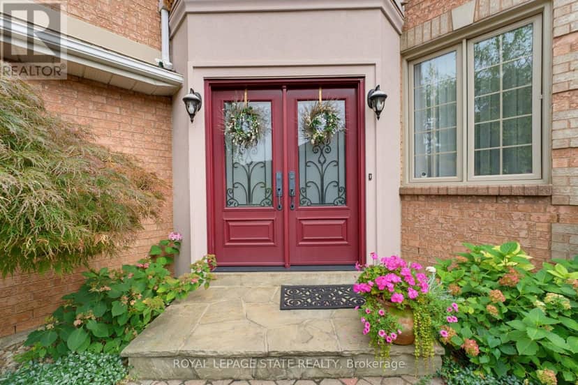 144 Cove Crescent, Hamilton, photo 3