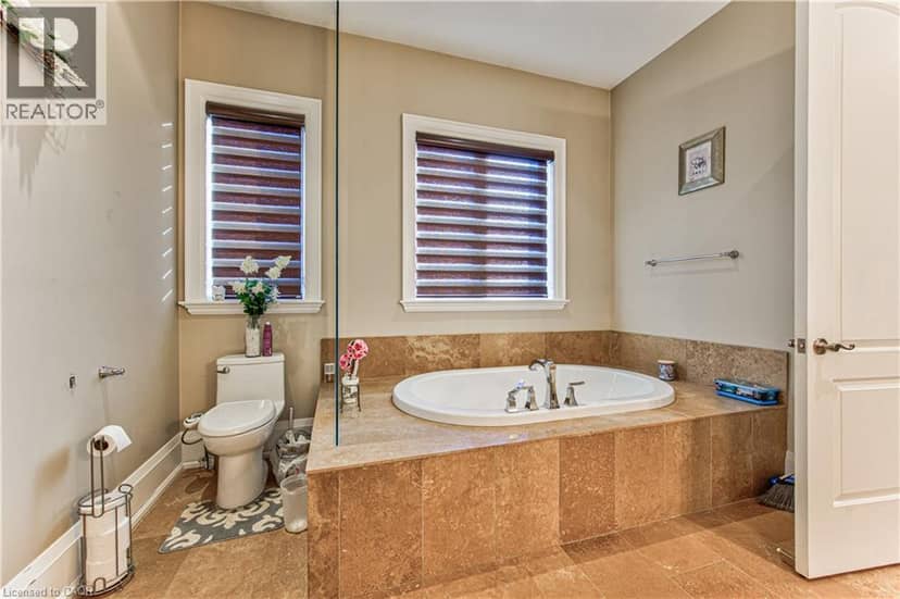 330 MACDONALD Street — photo 15 of 29