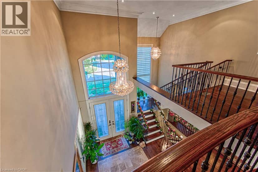 330 MACDONALD Street — photo 17 of 29
