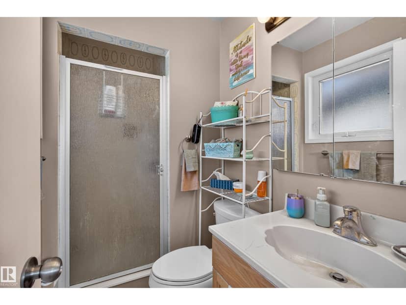 2812 35 ST NW — photo 37 of 40