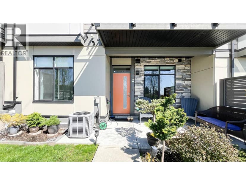 2 3535 PRINCETON AVENUE, Coquitlam
