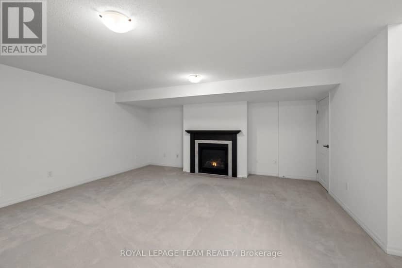547 Rioja Street — photo 36 of 40