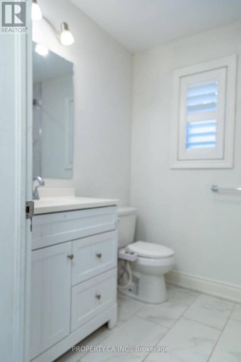 8 Dufferin Street — photo 13 of 37