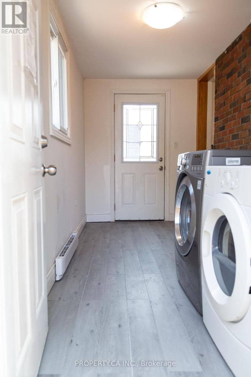 8 Dufferin Street — photo 15 of 37