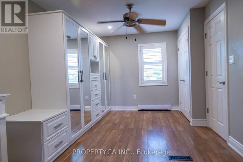8 Dufferin Street — photo 31 of 37