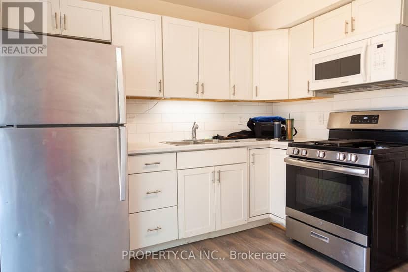 8 Dufferin Street, Barrie, photo 8