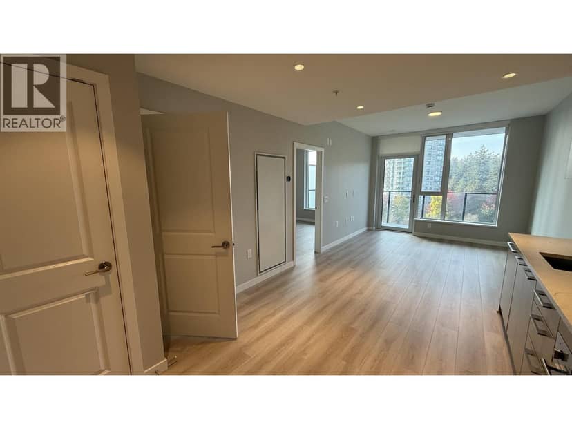 908 5938 OLIVE STREET, Burnaby, photo 3