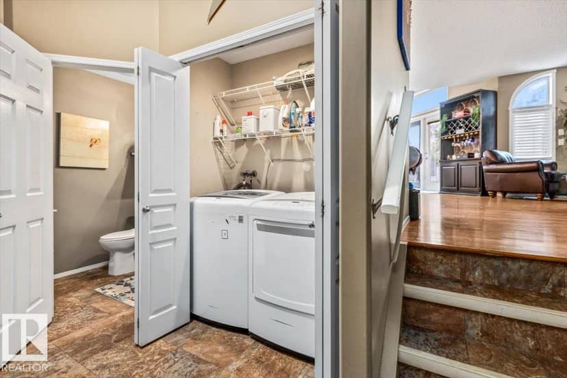 184 Foxboro Pl — photo 16 of 40