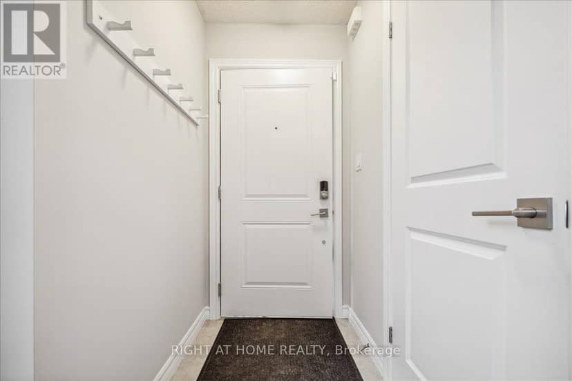 93 - 445 Ontario Street S — photo 11 of 40