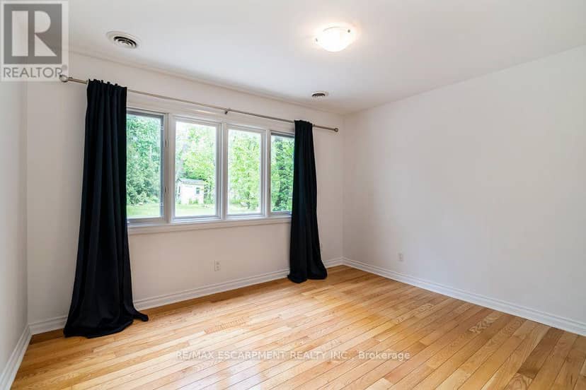 1361 Goldthorpe Road — photo 14 of 25