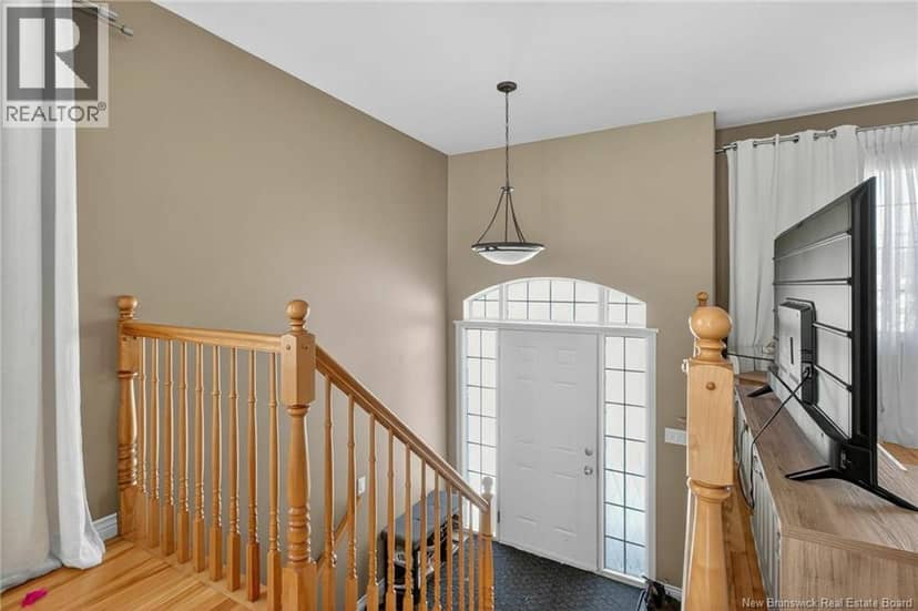645 Melanson Road — photo 2 of 20