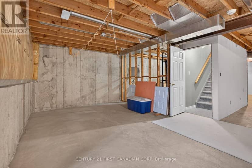 22 - 87 Donker Drive — photo 23 of 31