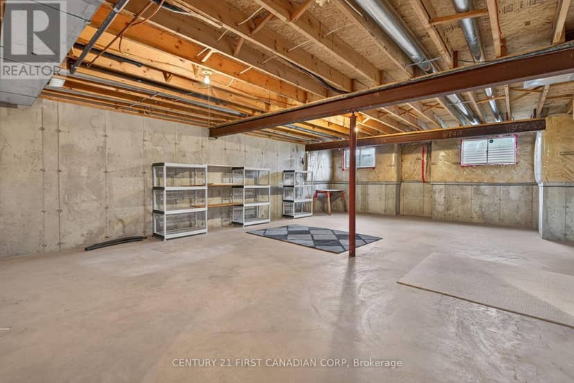 22 - 87 Donker Drive — photo 24 of 31