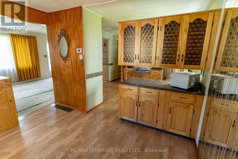 142 Deacon Street — photo 18 of 40