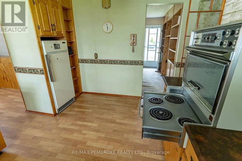 142 Deacon Street — photo 22 of 40