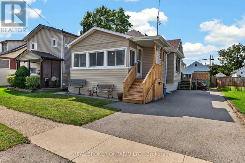 610 Steele Street — photo 1 of 39