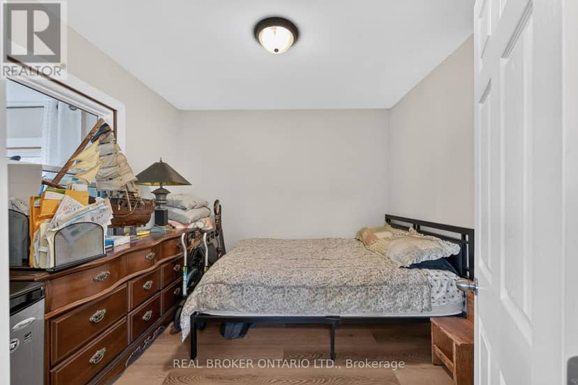 610 Steele Street — photo 13 of 39