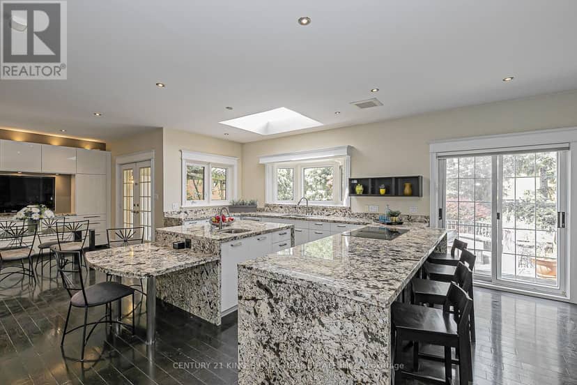338 McKee Avenue — photo 10 of 34