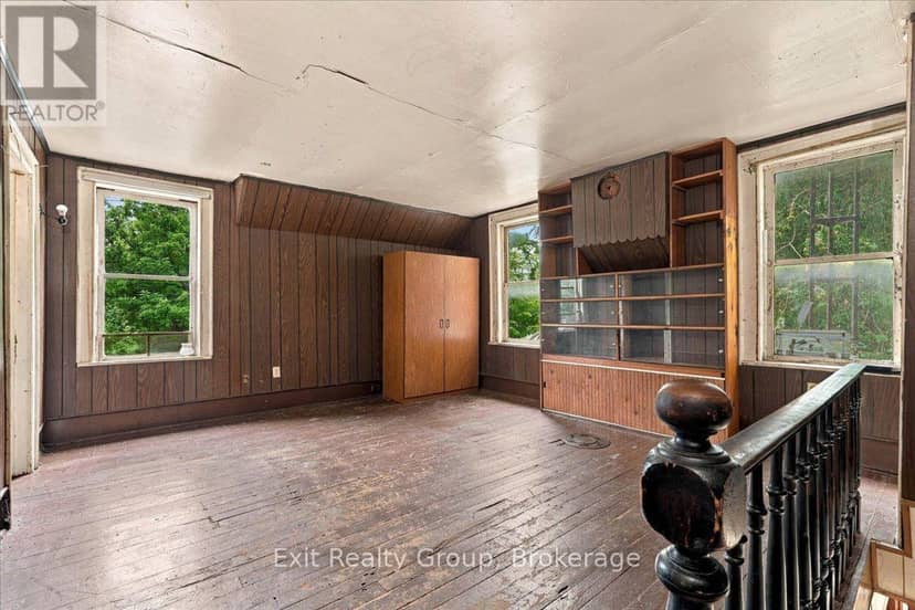 437 Drewery Street — photo 17 of 40