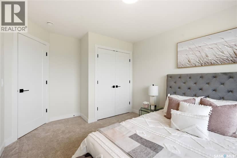 130 155 McFaull WAY — photo 24 of 40