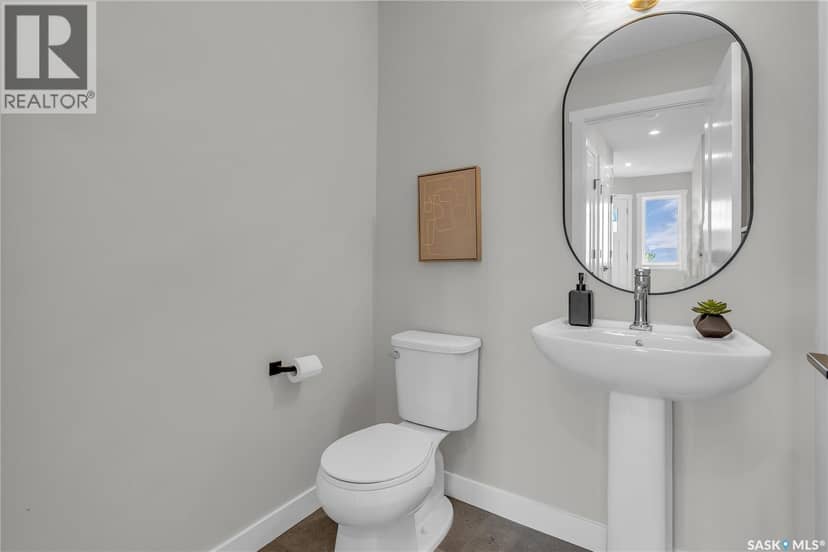 128 155 McFaull WAY — photo 4 of 40