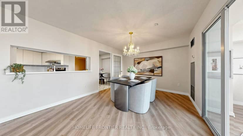 1016 - 7825 Bayview Avenue — photo 10 of 40