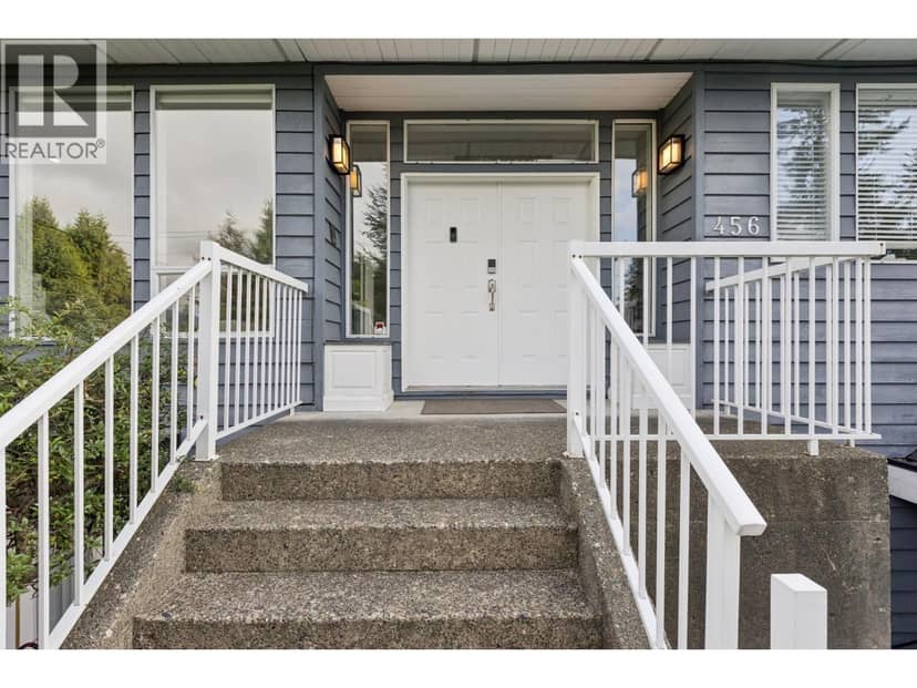 456 MONTROYAL BOULEVARD, North Vancouver, photo 2