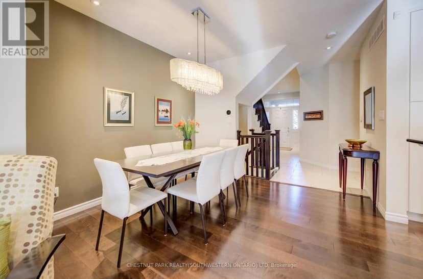 10 - 435 Winchester Drive — photo 19 of 40