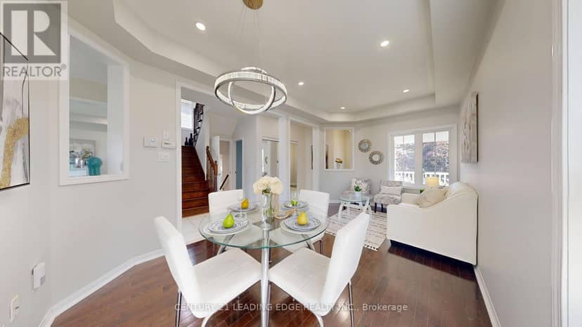 784 Ormond Drive — photo 4 of 40