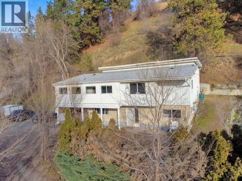 1745 Hollywood Road S, Kelowna