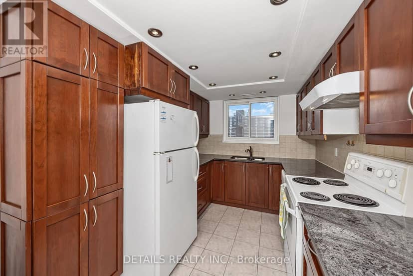 908 - 1705 Playfair Drive — photo 11 of 27
