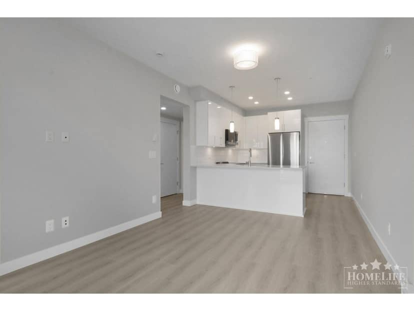 516 8423 CEDAR STREET, Mission, photo 6