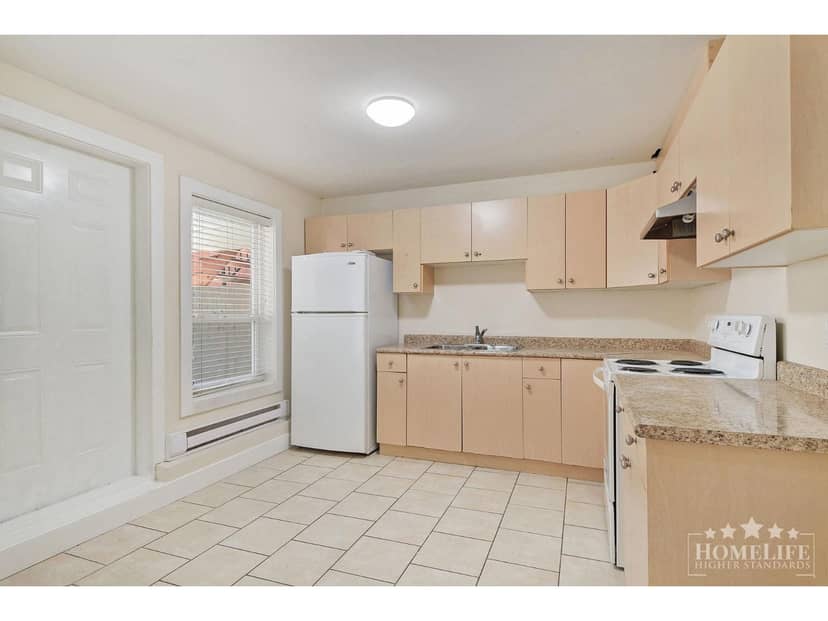 Basement 12970 60 AVENUE, Surrey, photo 6