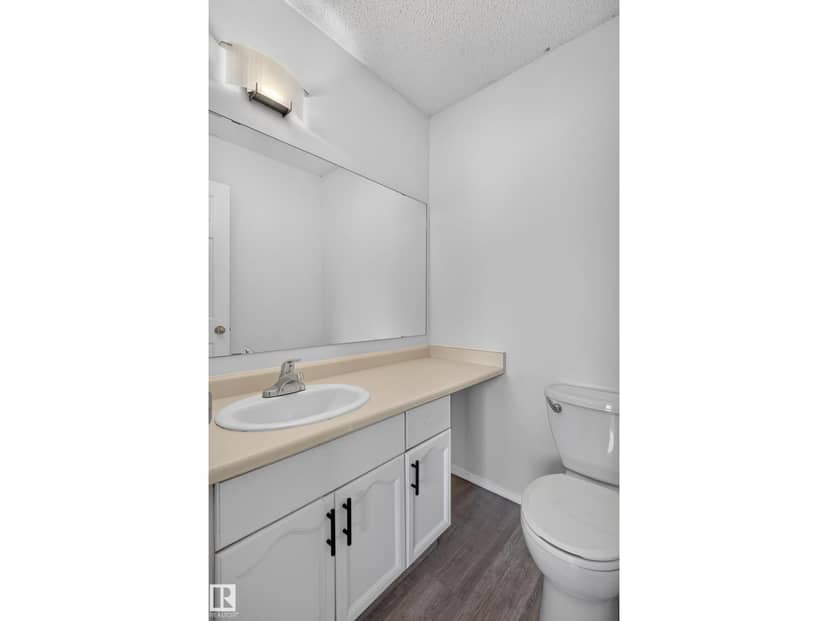 3722 34A AV NW NW — photo 14 of 40