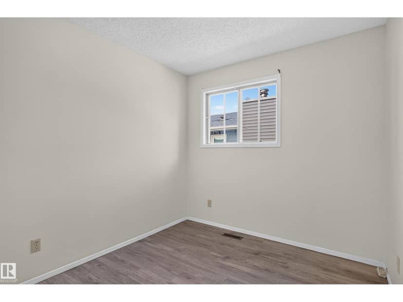 3722 34A AV NW NW — photo 29 of 40