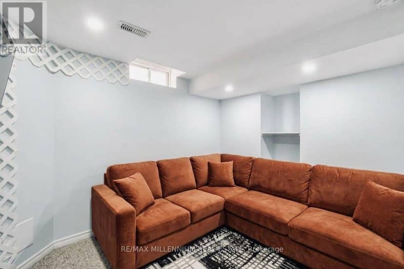 6 Sproule Drive — photo 17 of 21