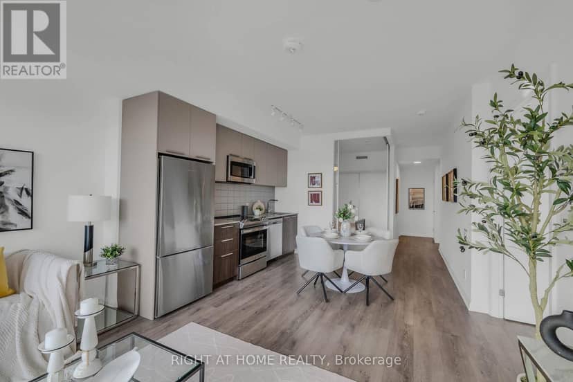 414 - 4208 Dundas Street W — photo 14 of 30