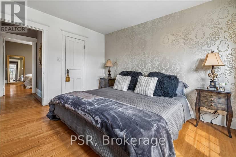 40 Stanley Avenue — photo 19 of 40