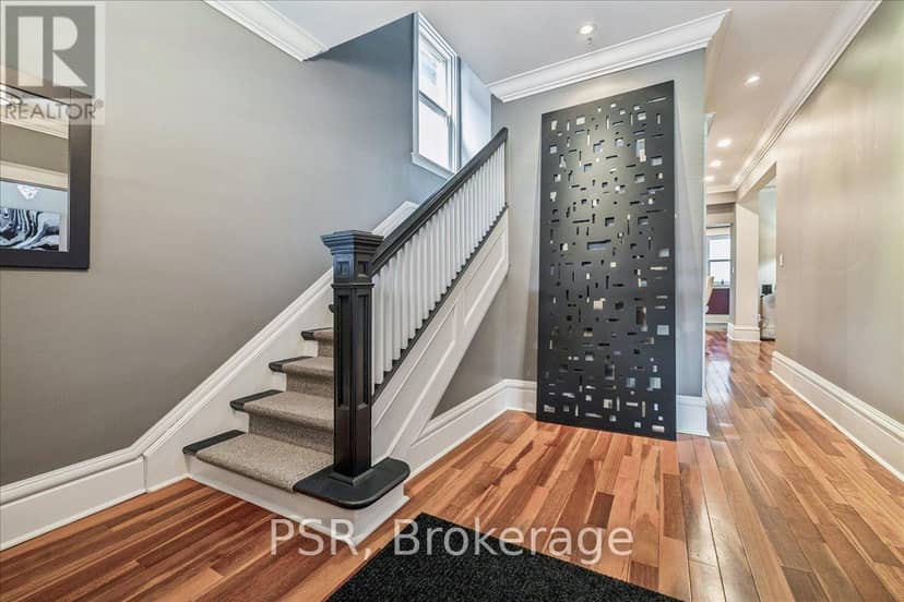 40 Stanley Avenue — photo 7 of 40