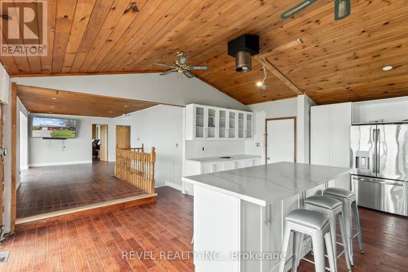 151 Beehive Drive, Kawartha Lakes, photo 3