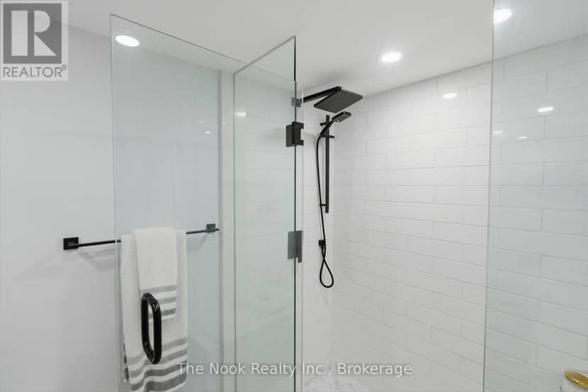 34 Mahaffy Place — photo 38 of 40
