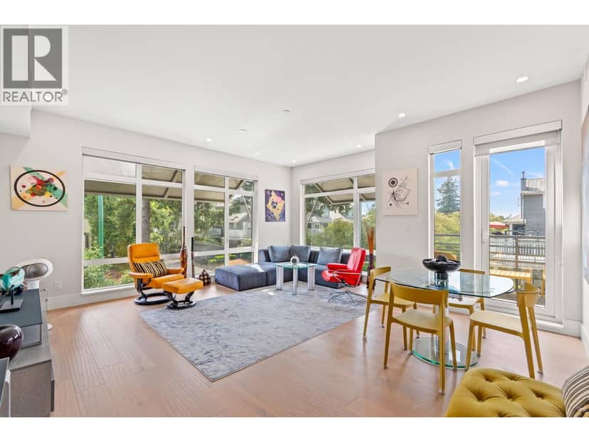 202 1591 BOWSER AVENUE, North Vancouver