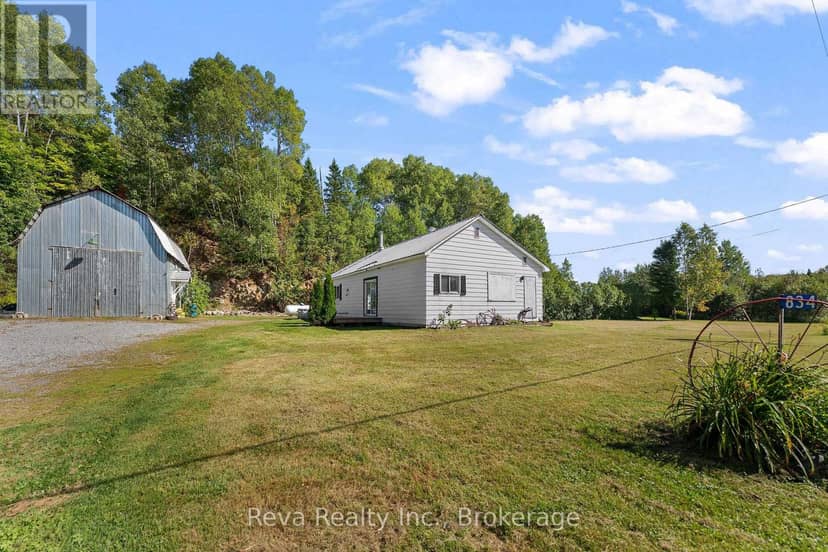 834 Hybla Road, Hastings Highlands