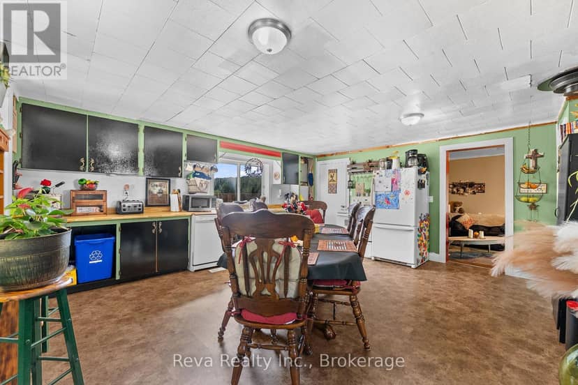 834 Hybla Road — photo 9 of 35