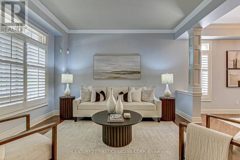322 Chambers Place, London North, photo 4